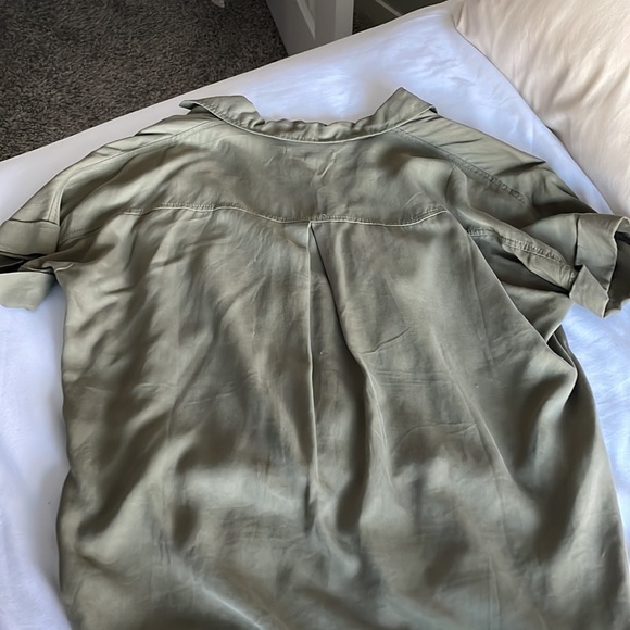 Loft XS green top - Picture 3 of 3